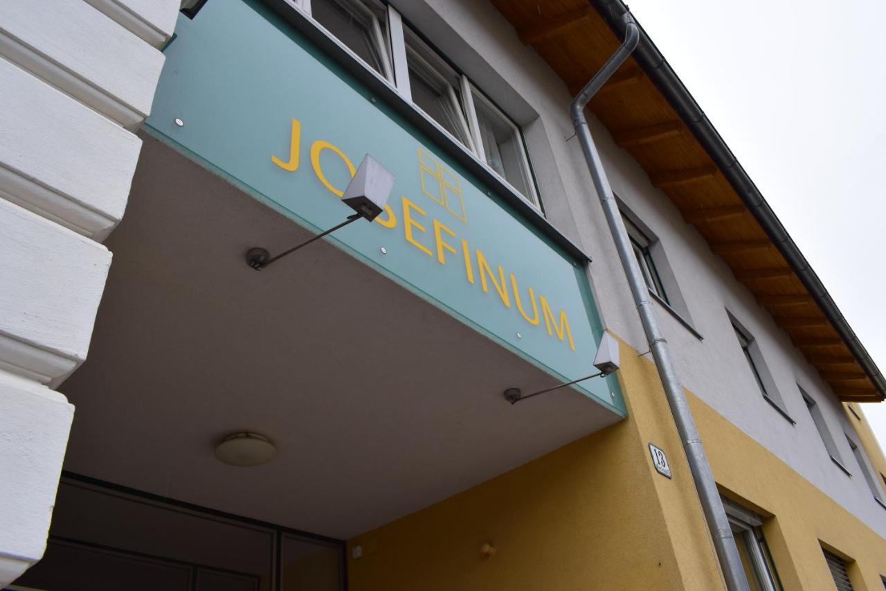 Fruehstueckspension Josefinum Bad Aussee Exterior foto